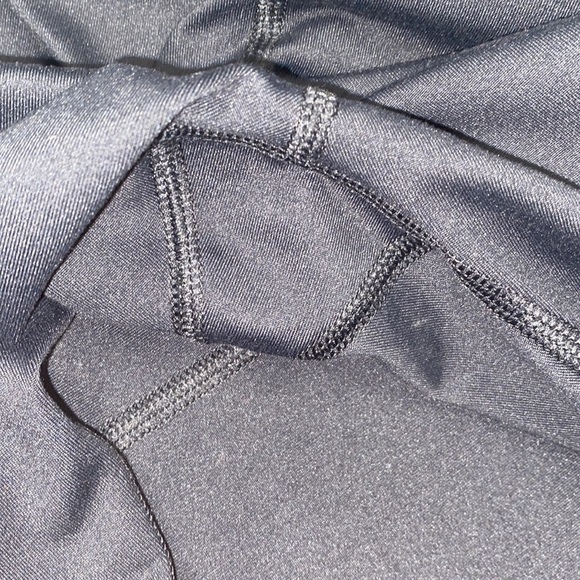 Apana size small black yoga athletic crop leggings - Picture 6 of 6